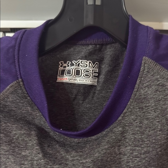 Under Armour Gray and Purple Short Sleeve Tee - Picture 3 of 4